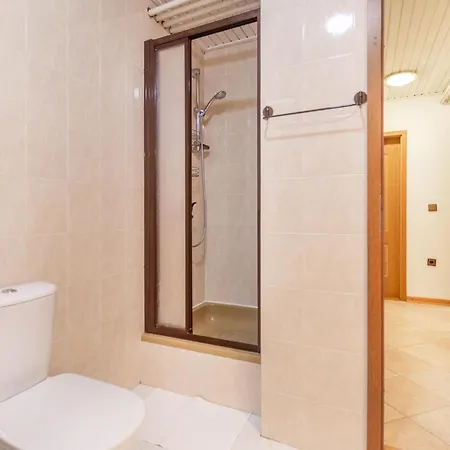 Lovely In With Wifi Lägenhet